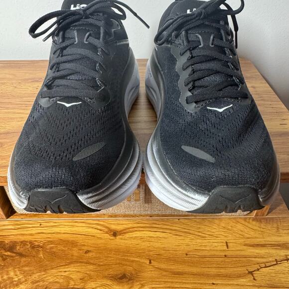 HOKA Bondi 8 Sneaker Women 8.5B Black White 1127952 BWHT Running Walking Spring - Picture 9 of 13